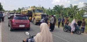 Pria Paruh Baya Meninggal Dunia dalam Kecelakaan di Jalan PT PGE Tanah Luas
