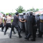 Asah Kemampuan Pengendalian Massa, Polres Aceh Utara Gelar Latihan Dalmas Rutin