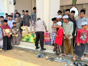 Polres Aceh Utara Salurkan Bantuan ke Sejumlah Dayah, Wujud Kepedulian terhadap Santri