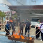 Kalapas Narkotika Langsa Hadiri Pemusnahan Barang Bukti di Kejari Langsa