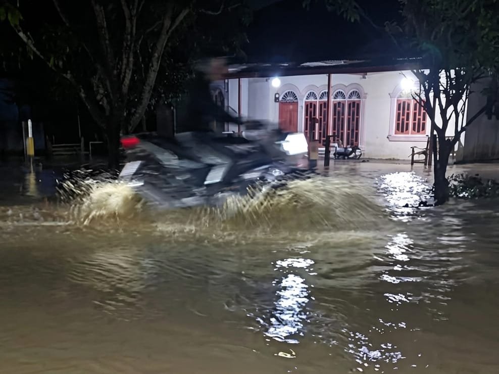 Tanggul Krueng Peutoe Jebol, Gampong Kumbang LT Kembali Terendam Banjir