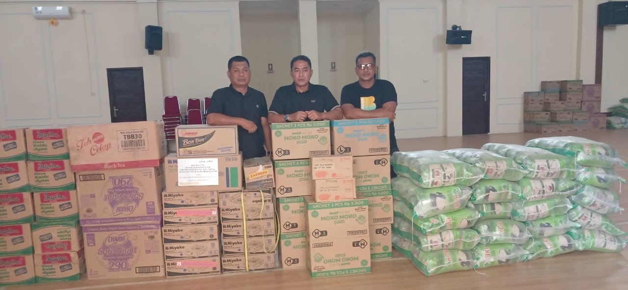 Kapolres Lhokseumawe Salurkan Bantuan Korban Banjir, Geuchik Ham dan Tajuddin S.Sos Sampaikan Apresiasi