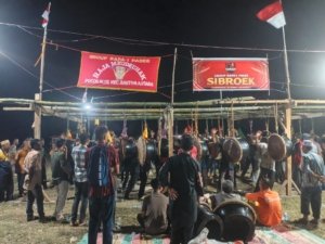 Uroeh Rapa’i Pasee Tutup Semarak HUT ke-81 RI di Seunuddon, Warga Padati Lapangan hingga Dini Hari