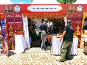 Produk Lokal Tanah Pasir Dipamerkan dalam Milad ke-800 Aceh Utara
