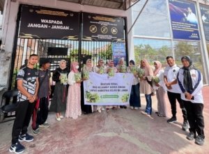 Berbagi dari Hasil Pembinaan, Lapas Narkotika Langsa Salurkan Sayuran kepada Keluarga Warga Binaan
